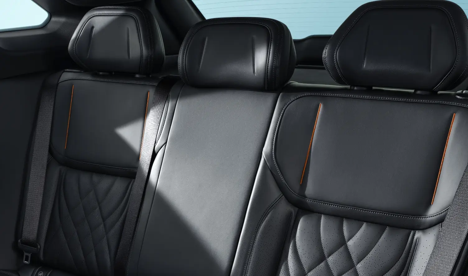 Diseño aerodinámico vehículo eléctrico Deepal S07 E-MAX